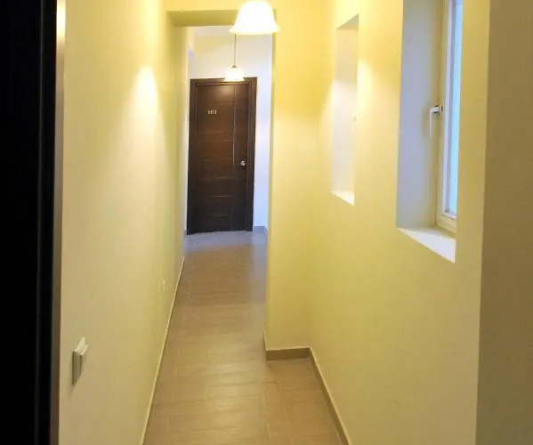 Hotel Ilios 3*