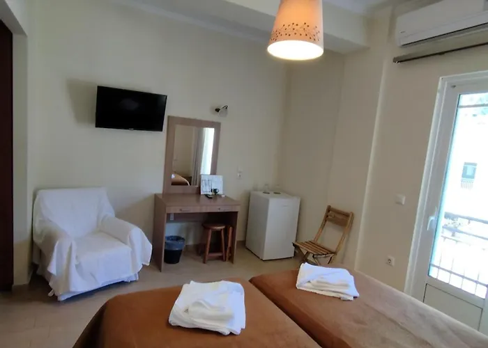 Hotel Ilios 3*