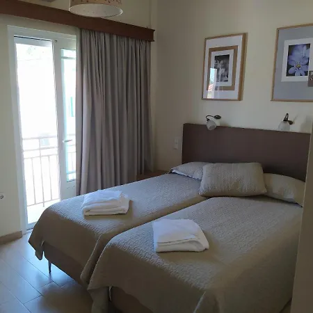 Hotel Ilios 3*